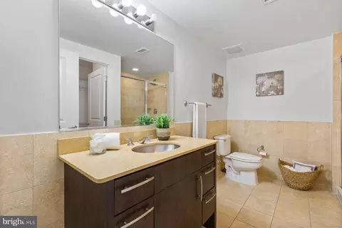 2301 Champlain St NW #101, Washington, DC 20009 photo 14