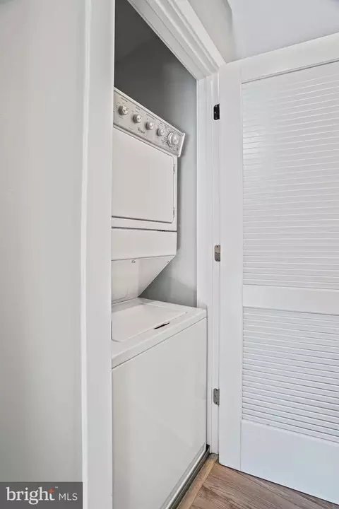 911 2nd St NE #305, Washington, DC 20002 photo 15