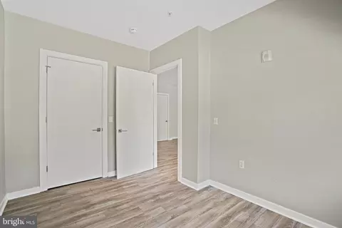 911 2nd St NE #305, Washington, DC 20002 photo 13