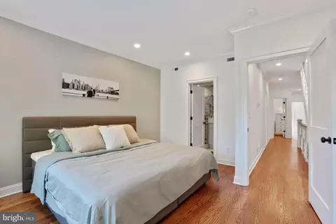 1215 Oates St NE, Washington, DC 20002 photo 17