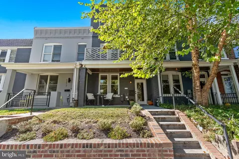 1215 Oates St NE, Washington, DC 20002 photo 2
