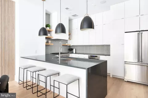 1719 T St NW #2, Washington, DC 20009 photo 7