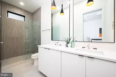 1719 T St NW #2, Washington, DC 20009 photo 14