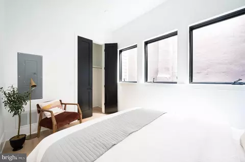 1719 T St NW #2, Washington, DC 20009 photo 17