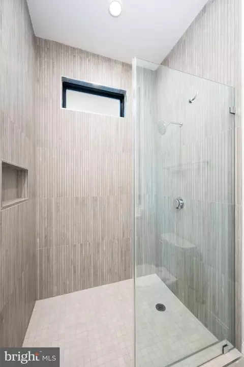 1719 T St NW #2, Washington, DC 20009 photo 15