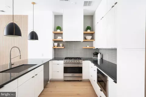 1719 T St NW #2, Washington, DC 20009 photo 8