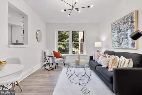 1820 Clydesdale Pl NW #102, Washington, DC 20009