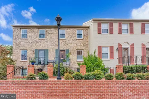 1646 Beekman Pl NW #D, Washington, DC 20009