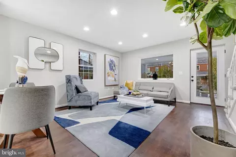 4615 Clay St NE, Washington, DC 20019