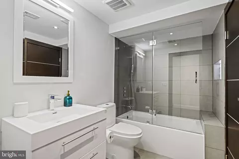 3722 R St NW, Washington, DC 20007 photo 53
