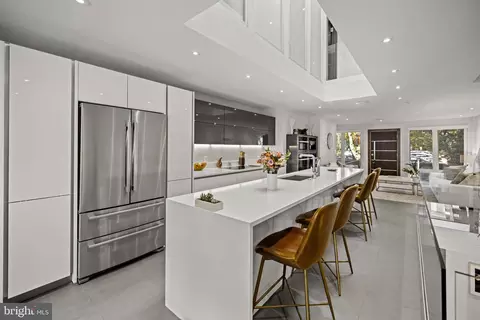 3722 R St NW, Washington, DC 20007 photo 8