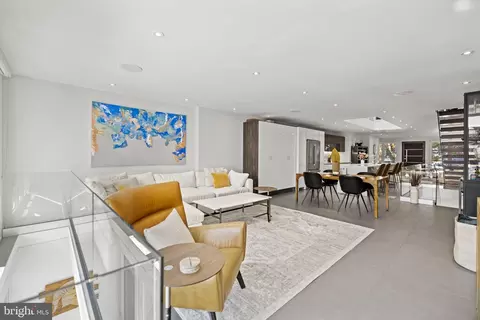 3722 R St NW, Washington, DC 20007 photo 16