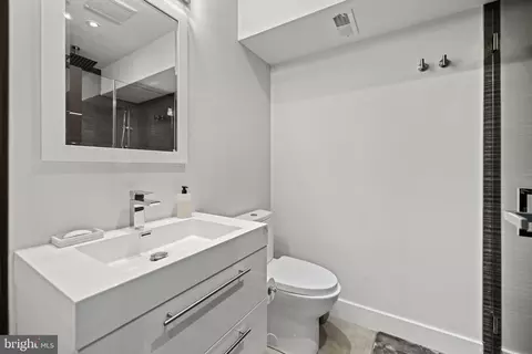 3722 R St NW, Washington, DC 20007 photo 38