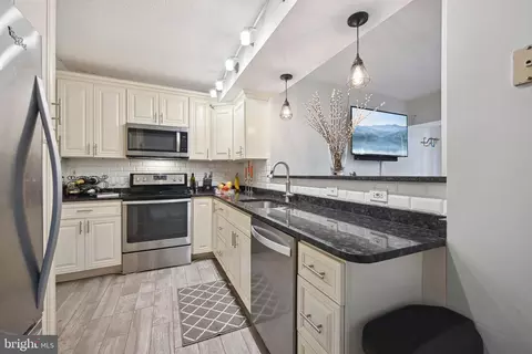 516 A St NE #B1, Washington, DC 20002 photo 10