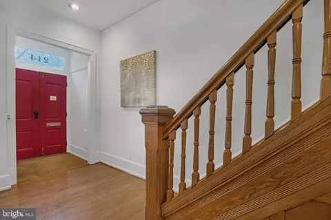 214 4th St SE, Washington, DC 20003 photo 14