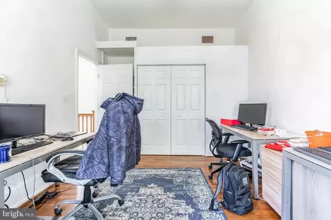214 4th St SE, Washington, DC 20003 photo 43