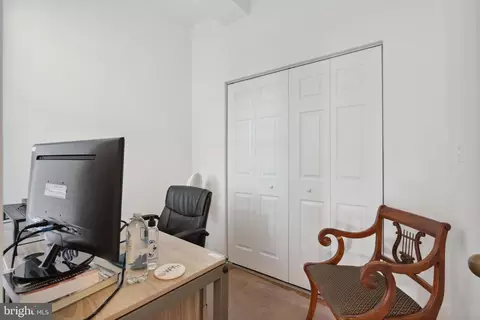 214 4th St SE, Washington, DC 20003 photo 28