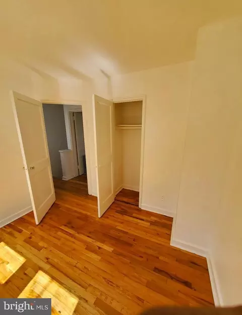Undisclosed, Washington, DC 20019 photo 11
