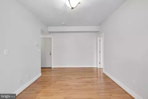 2 17th St SE #201, Washington, DC 20003 photo 6