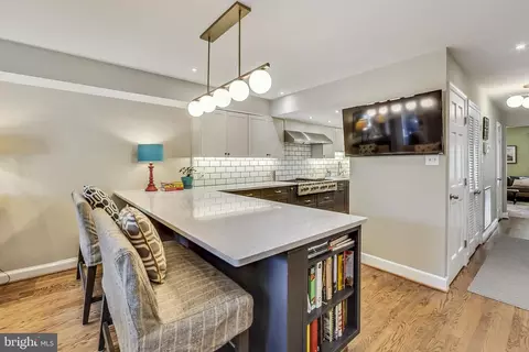 416 SE 4th St SE, Washington, DC 20003 photo 12