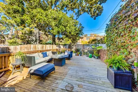 416 SE 4th St SE, Washington, DC 20003 photo 35