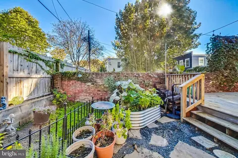 416 SE 4th St SE, Washington, DC 20003 photo 36