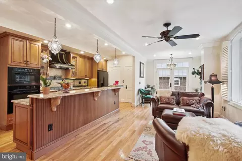 1500 Webster St NW, Washington, DC 20011