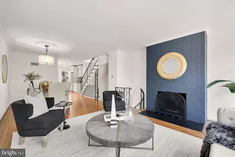 416 6th St NE, Washington, DC 20002 photo 9