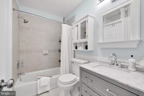 416 6th St NE, Washington, DC 20002 photo 28