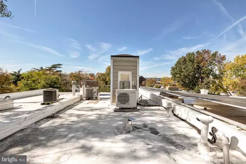 416 6th St NE, Washington, DC 20002 photo 33