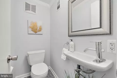 416 6th St NE, Washington, DC 20002 photo 13
