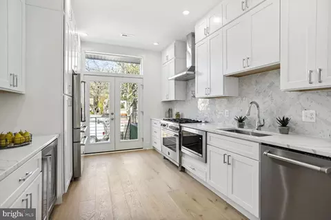 1528 A St NE, Washington, DC 20002 photo 12
