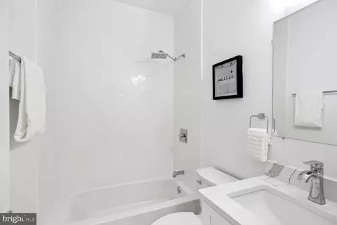 1528 A St NE, Washington, DC 20002 photo 27