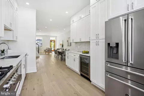 1528 A St NE, Washington, DC 20002 photo 14