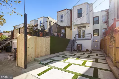1528 A St NE, Washington, DC 20002 photo 30