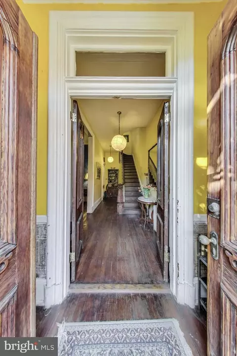 1211 O St NW, Washington, DC 20005 photo 4