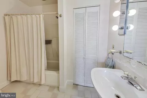 1211 O St NW, Washington, DC 20005 photo 20