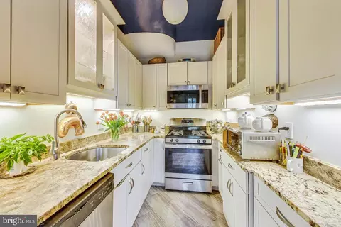 1211 O St NW, Washington, DC 20005 photo 14