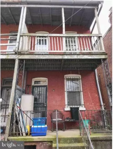 1344 A St SE, Washington, DC 20003 photo 2
