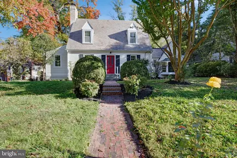 4855 Reservoir Rd NW, Washington, DC 20007