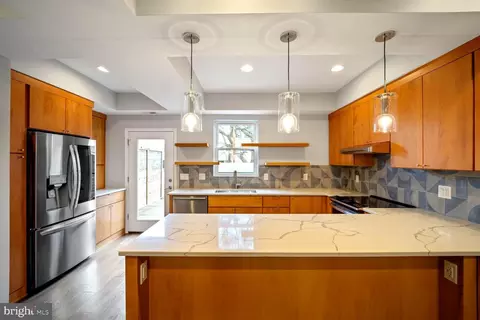226 S S St NE, Washington, DC 20002 photo 6