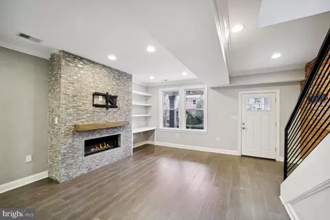 226 S S St NE, Washington, DC 20002 photo 9
