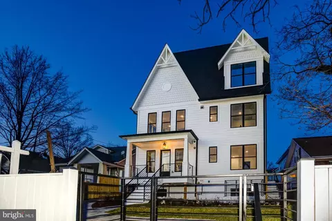 1018 Bryant St NE #3, Washington, DC 20018
