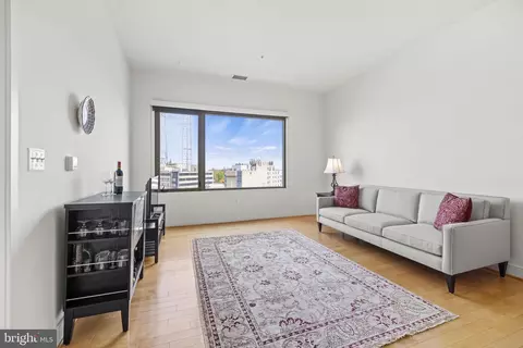 4101 Albemarle St NW #622, Washington, DC 20016