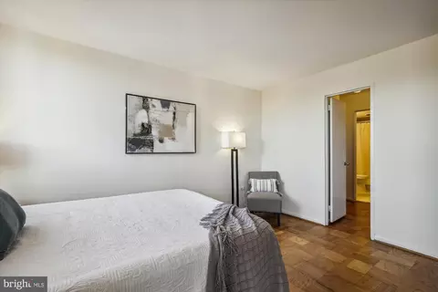 2939 Van Ness St NW #1040, Washington, DC 20008 photo 17