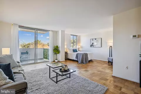 2939 Van Ness St NW #1040, Washington, DC 20008 photo 6