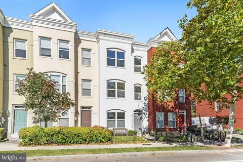 1217 V St NW, Washington, DC 20009