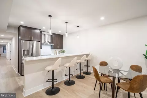 755 Columbia Rd NW #1, Washington, DC 20001