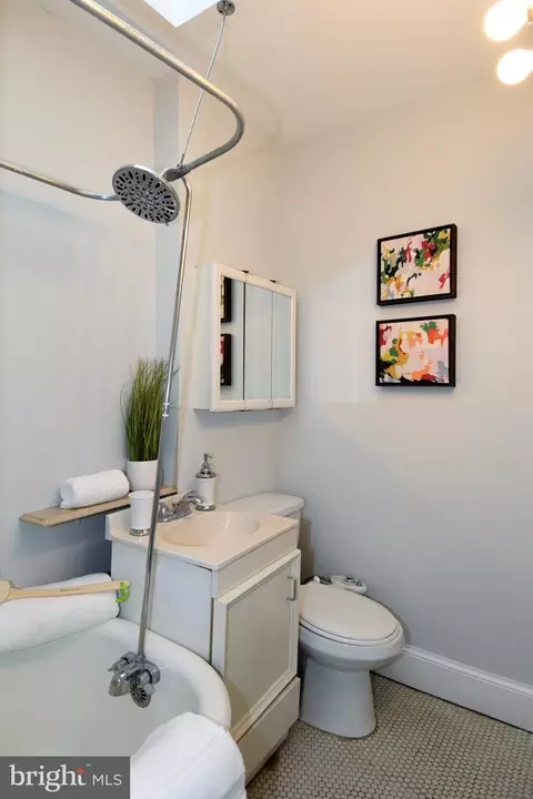 1217 Walter St SE, Washington, DC 20003 photo 15