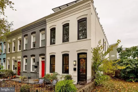 209 14th St NE, Washington, DC 20002 photo 2